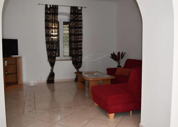 Pet Friendly Apartment Murvi 50